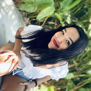 Meet your Posher, Melina